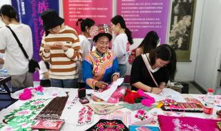 四川师范大学美术学院 四川师范大学美术学院